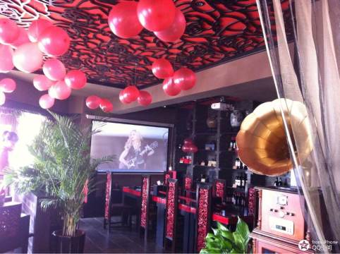 蝴蝶·牡丹亭国风雅宿（甲秀楼青云集市店）-客卧