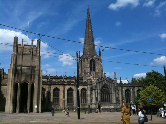 Cathedral Church of St. Peter and St. Paul景点图片