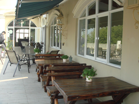 蘑菇咖啡旅馆主图