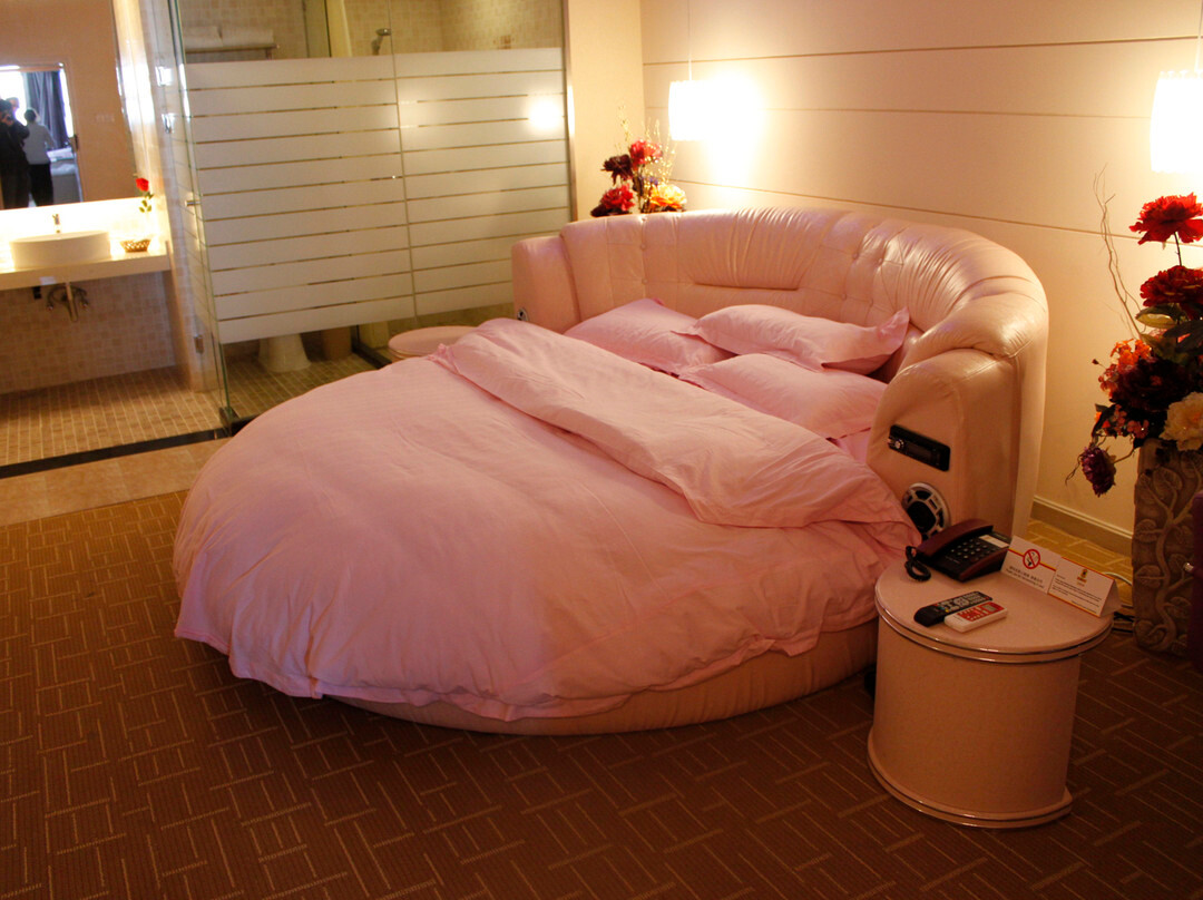 镇江怡莱八佰伴店主图