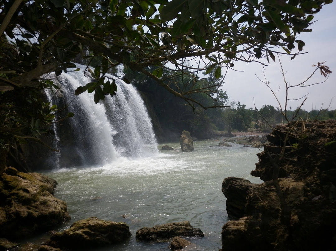 Toroan Waterfall-Sampang必去景点