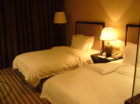 滨北颐豪酒店主图