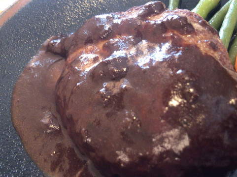 ビストロプルミエ