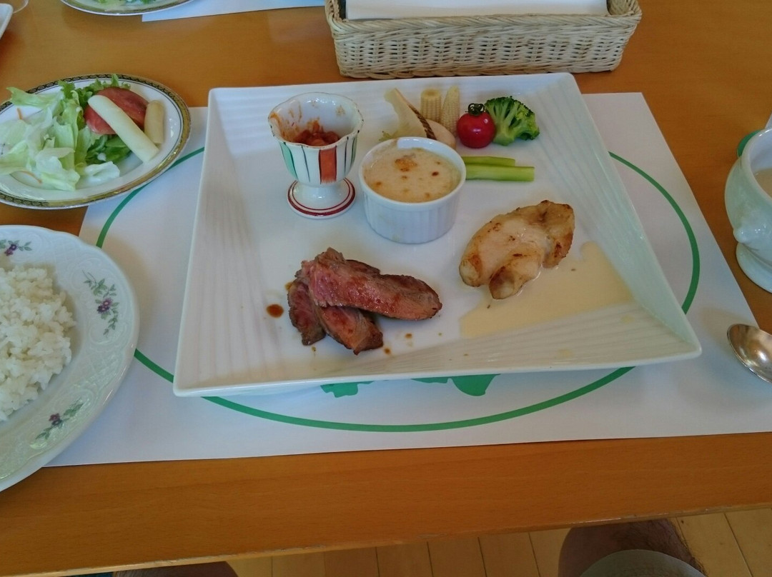 ホテルフォレスタ鳥海レストラン