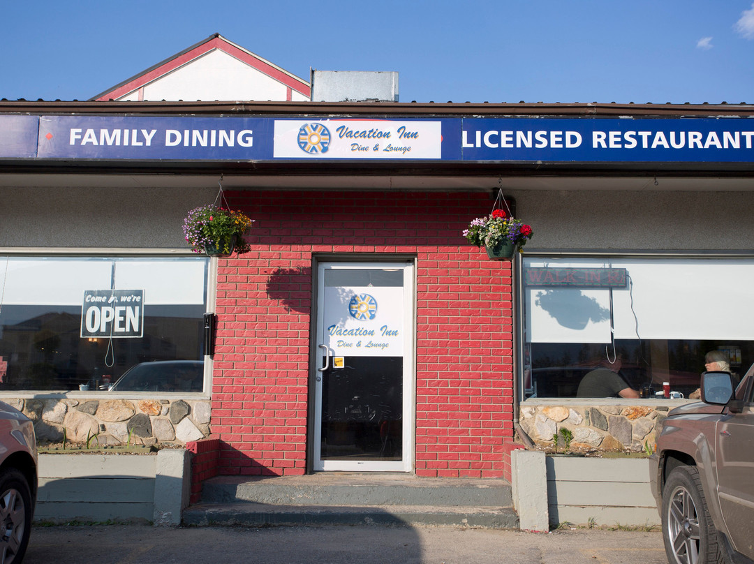 Vacation Inn Dine & Lounge