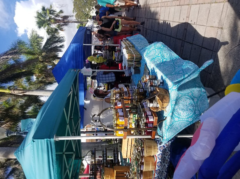 Downtown Fort Pierce Farmer's Market-匹尔斯堡必去景点