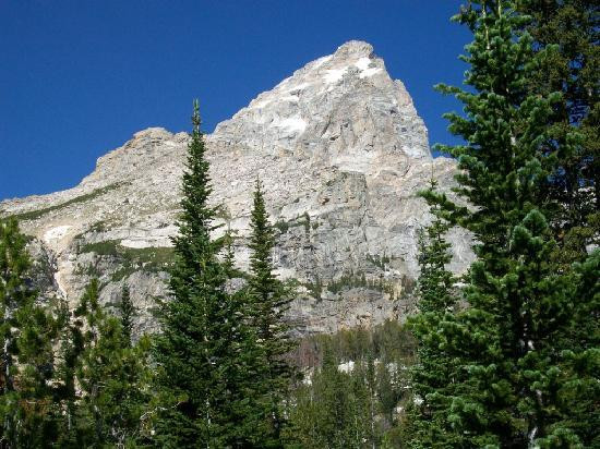 Amphitheater Lake-大提顿国家公园必去景点