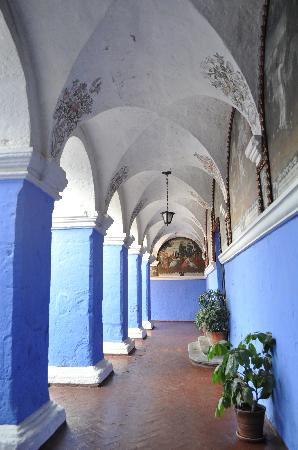 圣卡塔丽娜修道院（圣塔卡达莉娜修道院）-阿雷基帕必去景点