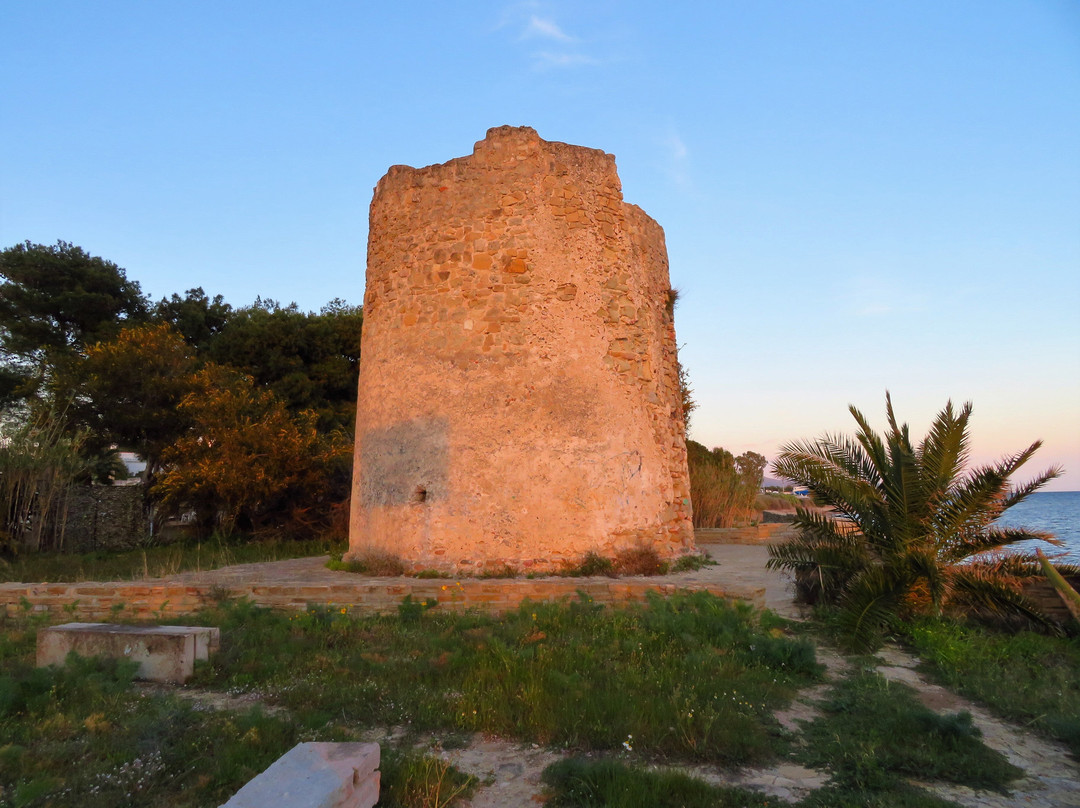 Torre di Foxi-夸尔图－圣埃莱娜必去景点