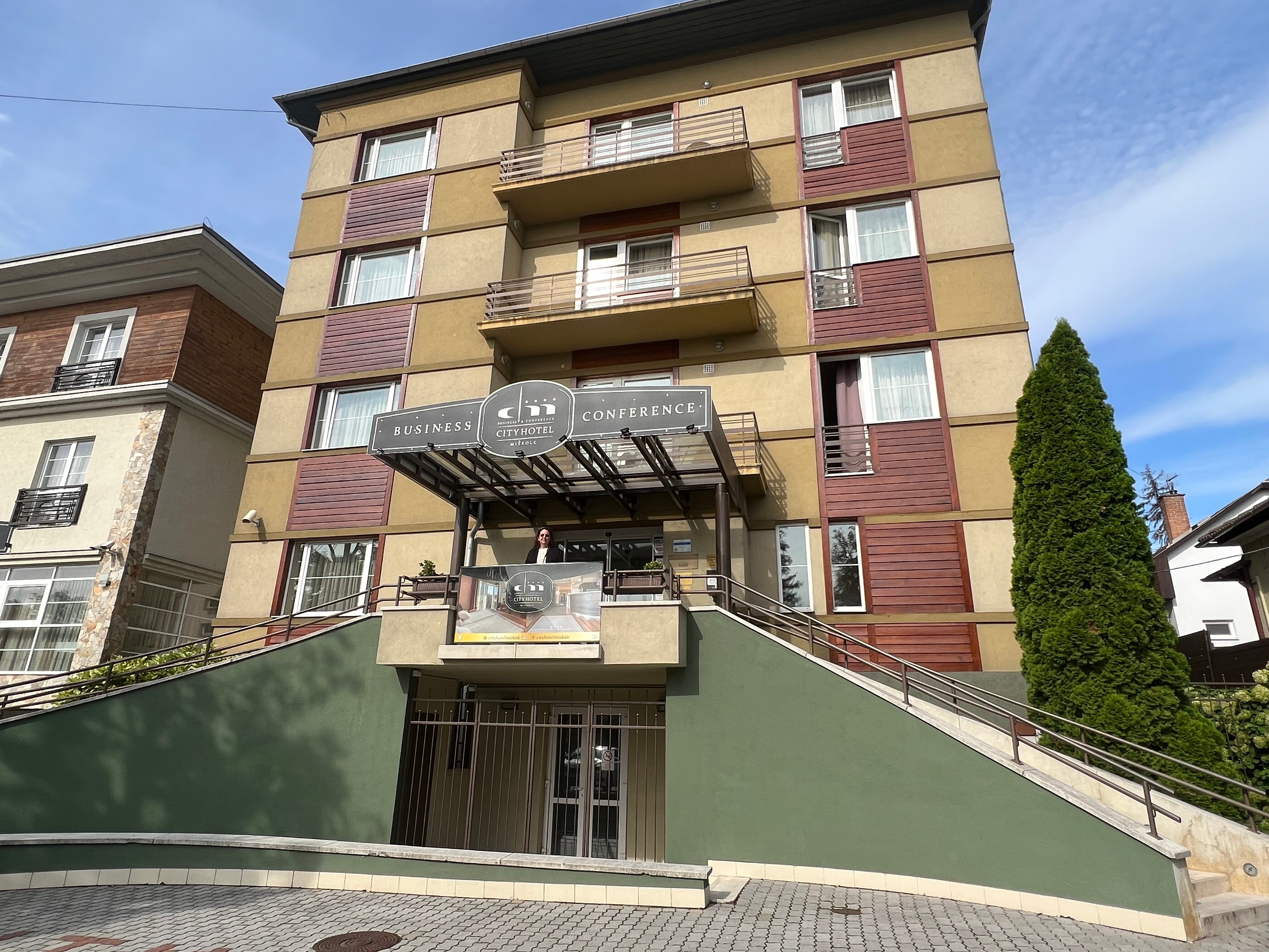 City Hotel Miskolc-官方