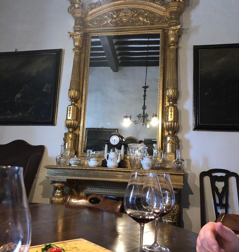 Castello Tricerchi-蒙塔尔奇诺必去景点