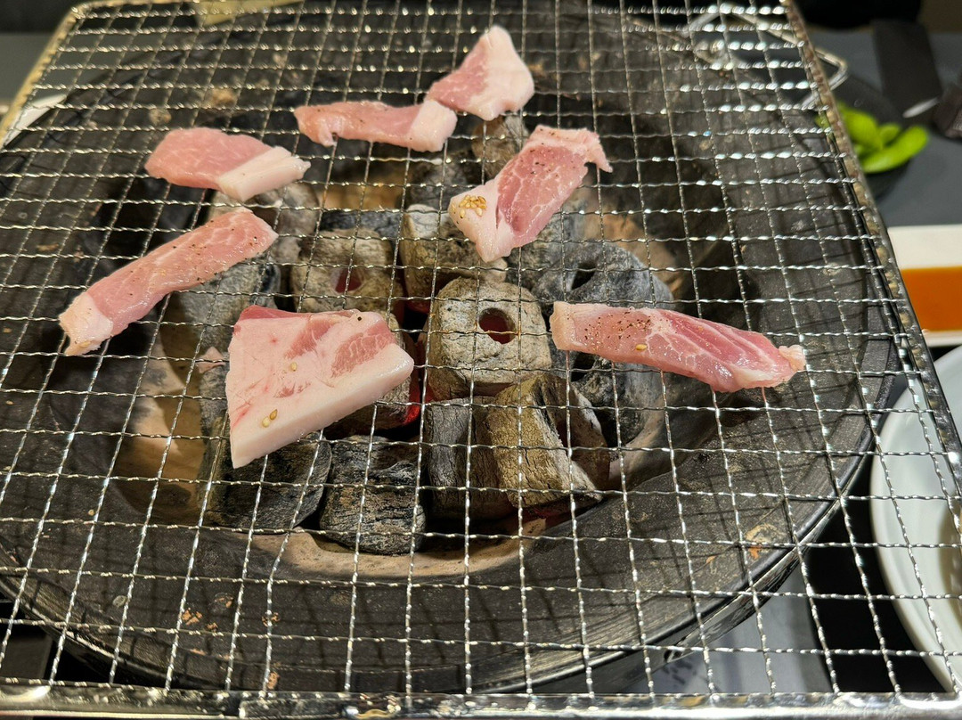 炭火焼 六輪主图