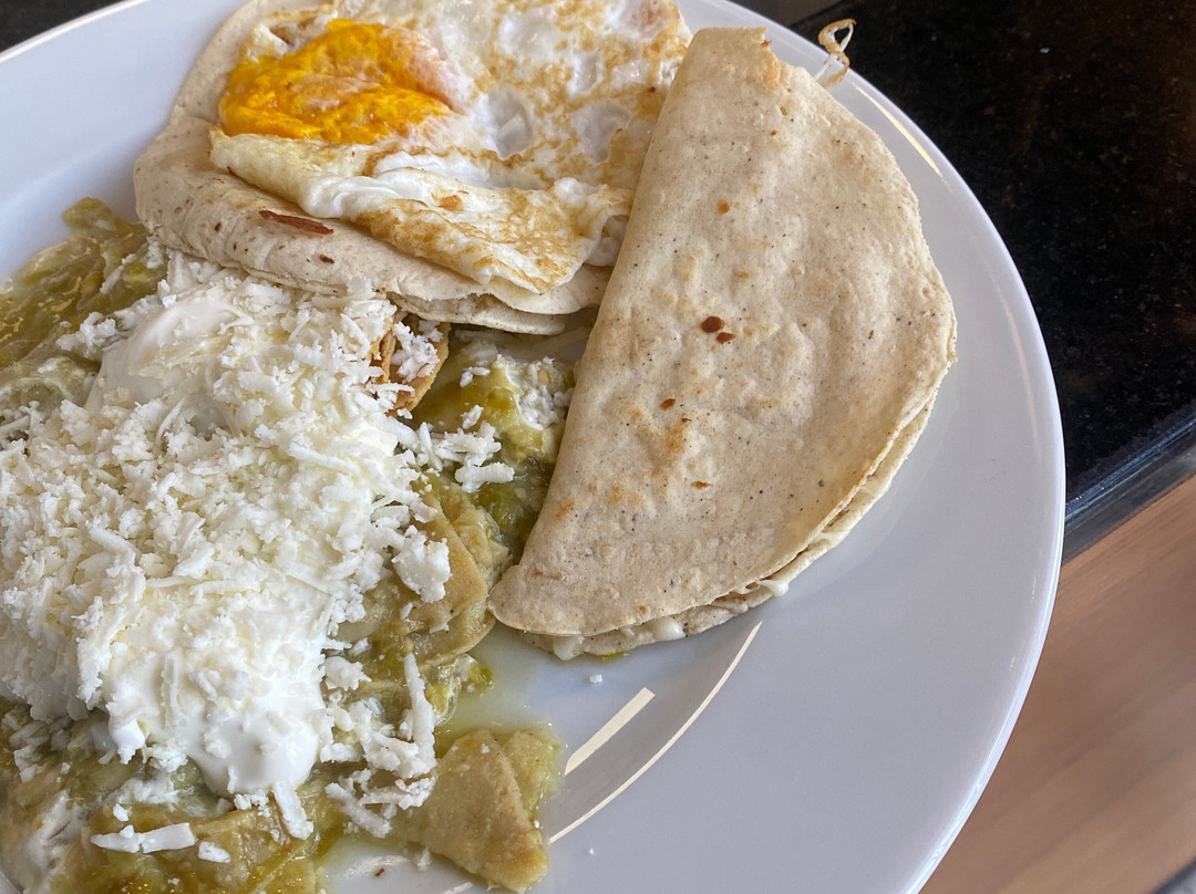 Fiesta Inn Aguascalientes Patio主图