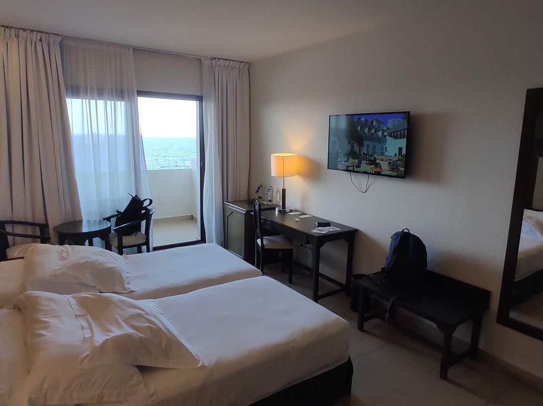 H10塔布恩特海滩酒店主图