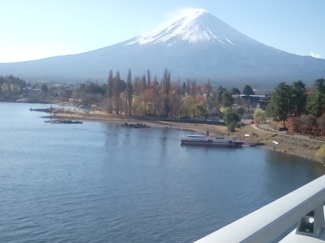Lake Kawaguchi Ohashi Bridge景点图片
