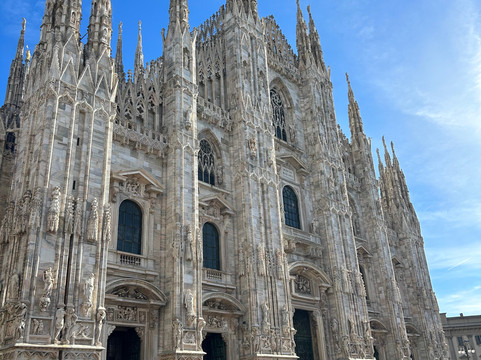 Milan Day Trips-米兰必去景点