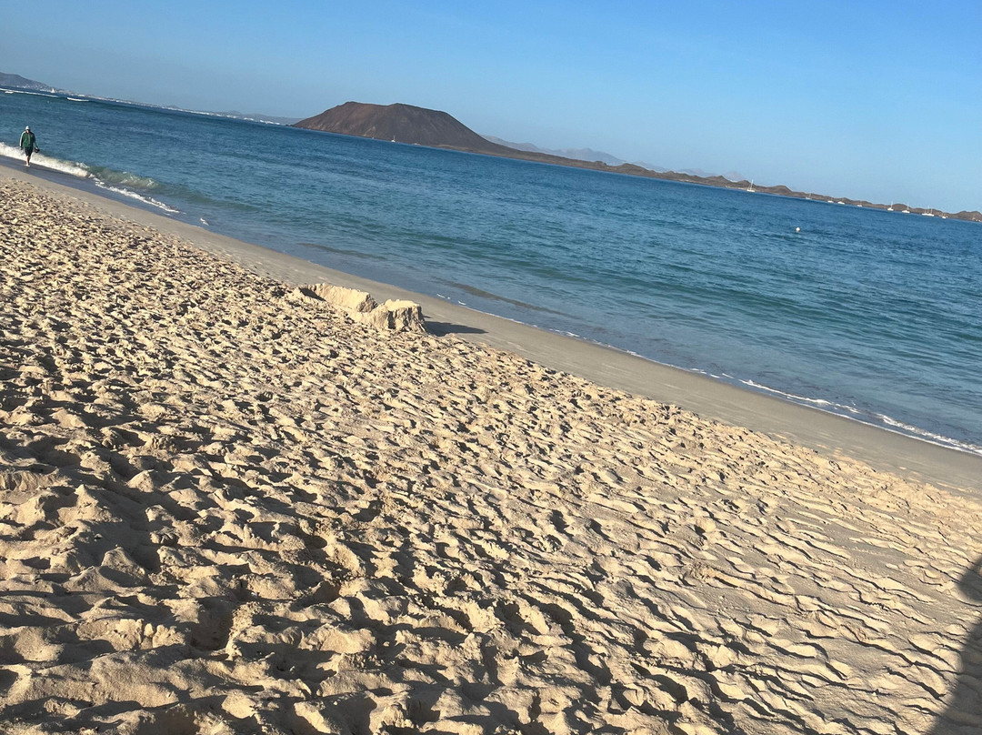 Flag Beach景点图片