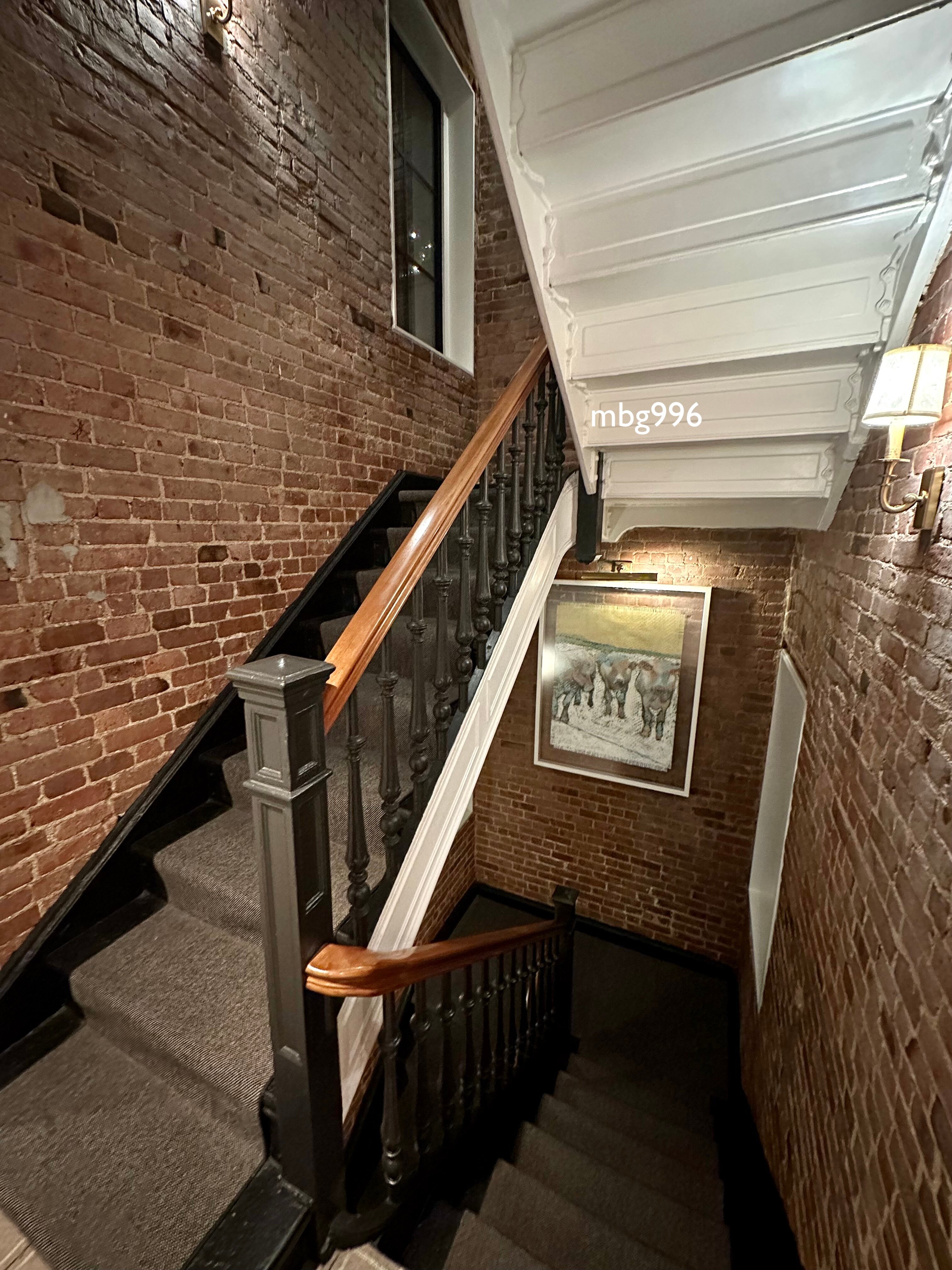 Merrion Row Hotel and Public House-浴室