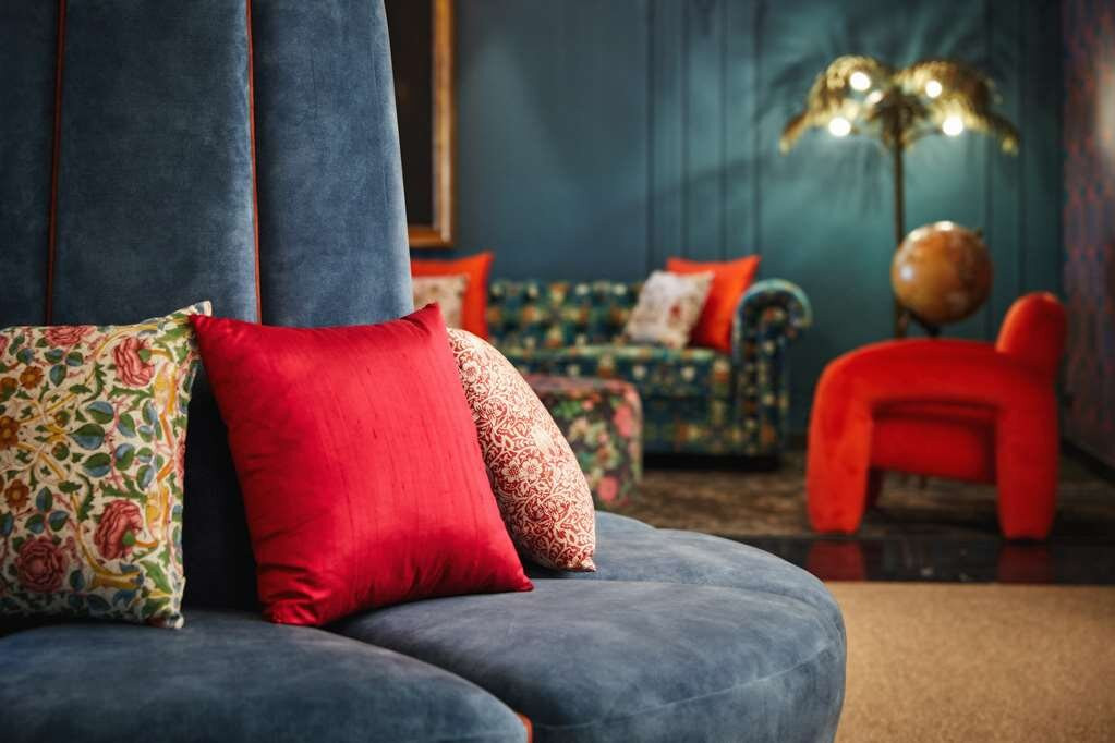 黑斯佩里亚塞维利亚酒店主图