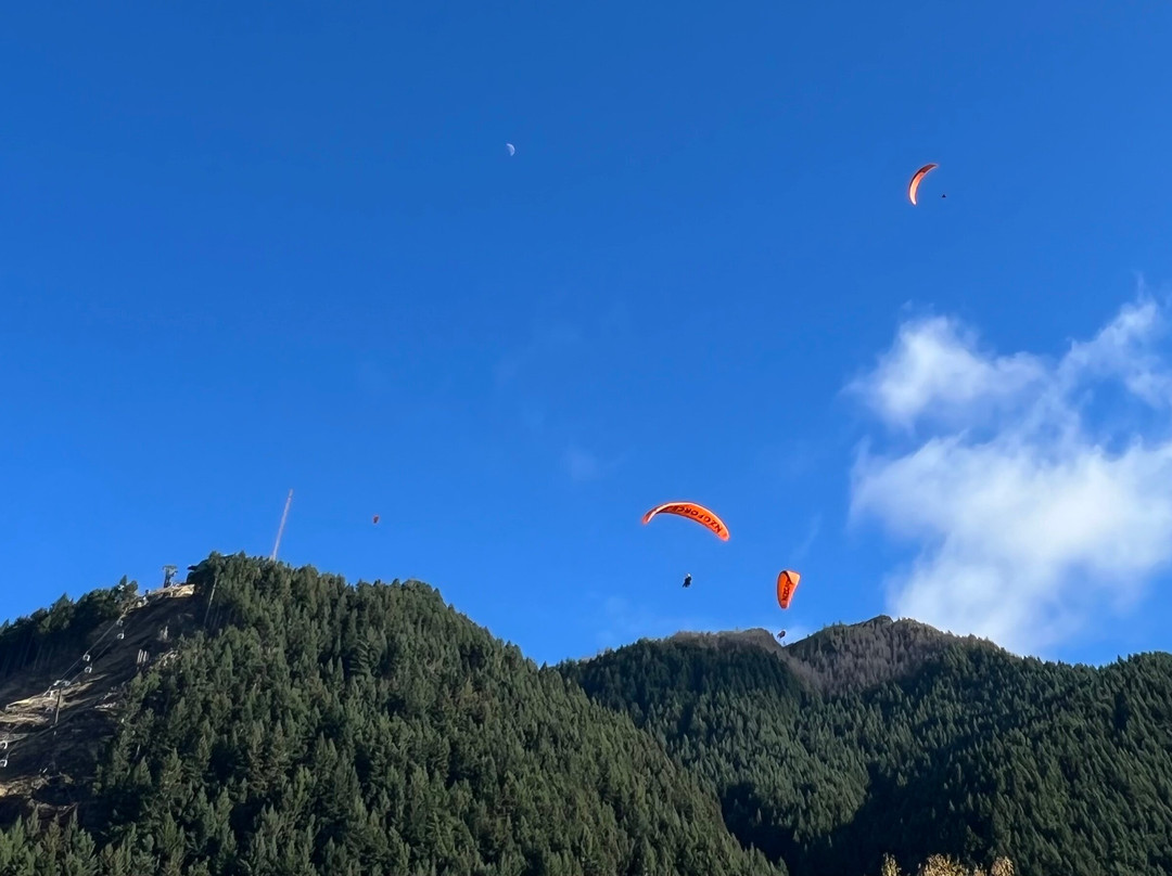 惠斯勒酒店主图