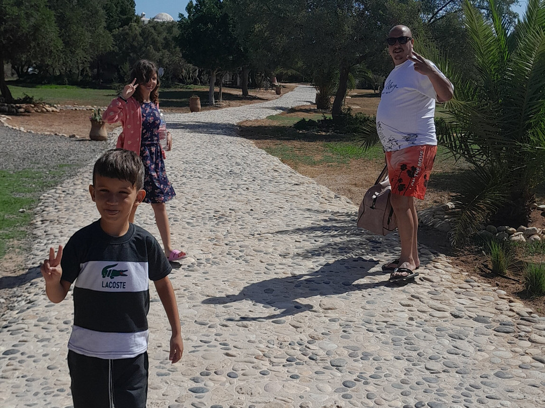 多美德拉格纳雷酒店主图