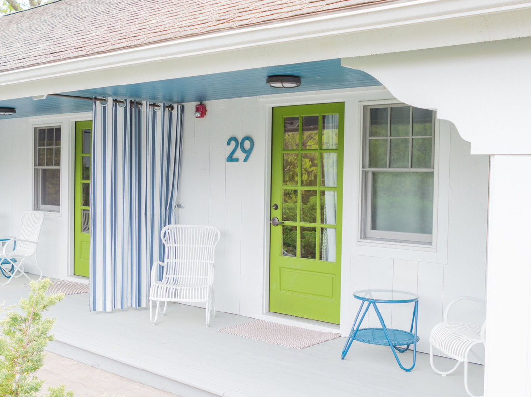 The Lodge on the Cove主图