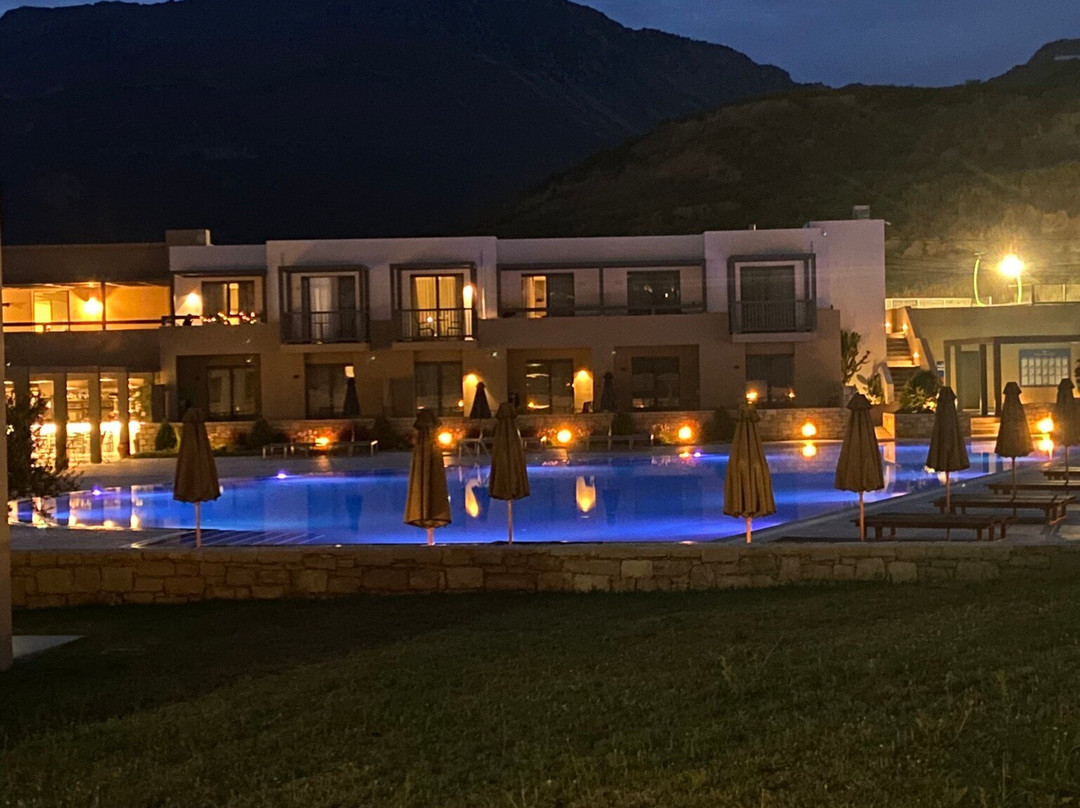 Alegria Beach Resort主图