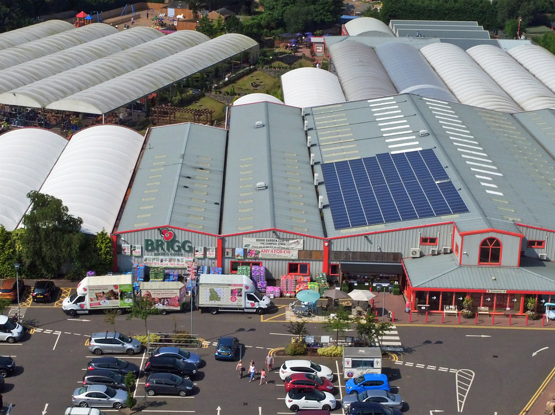 Brigg Garden Centre景点图片