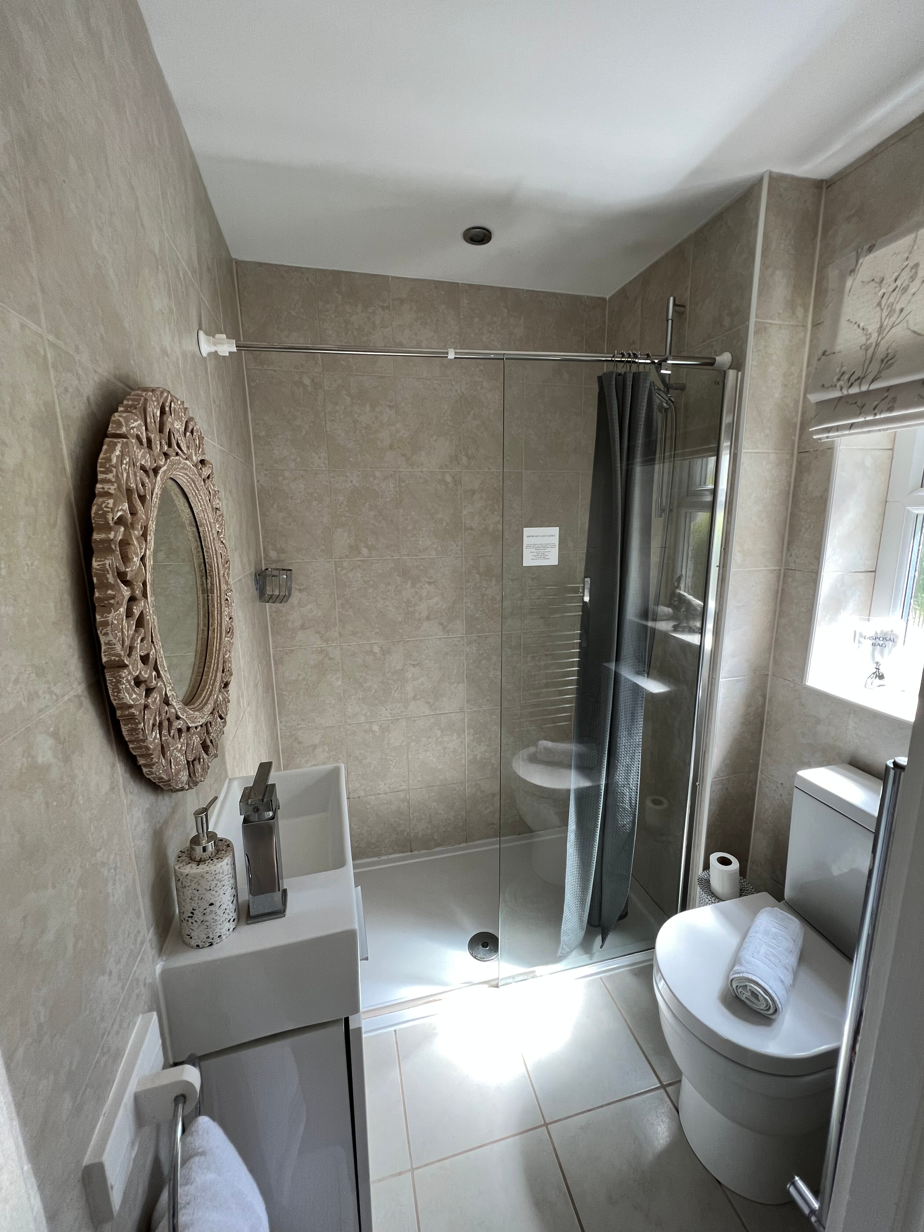 Cherry Bungalow  Guesthouse-官方