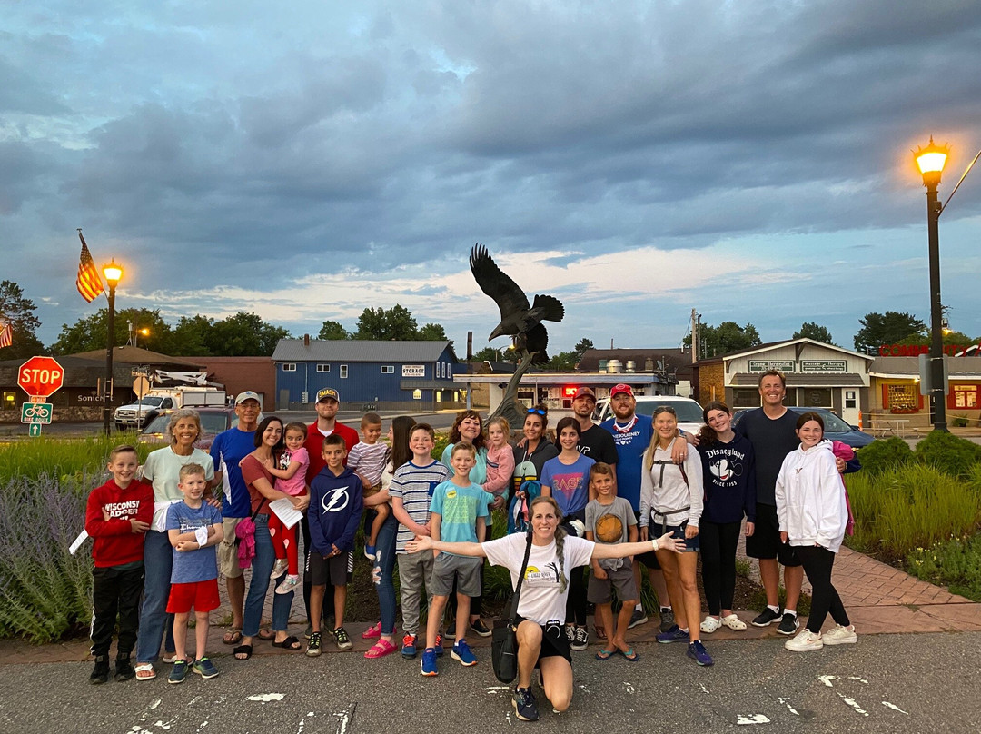 Eagle River Twisted History Tours-伊格尔里弗必去景点