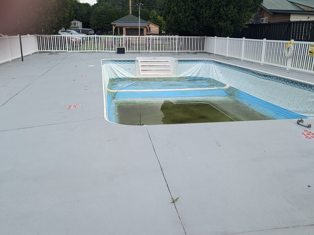 Trailhead by Weekender主图