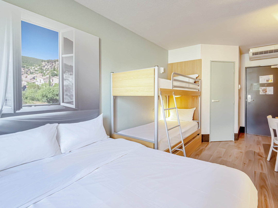 B&B HOTEL Brignoles主图