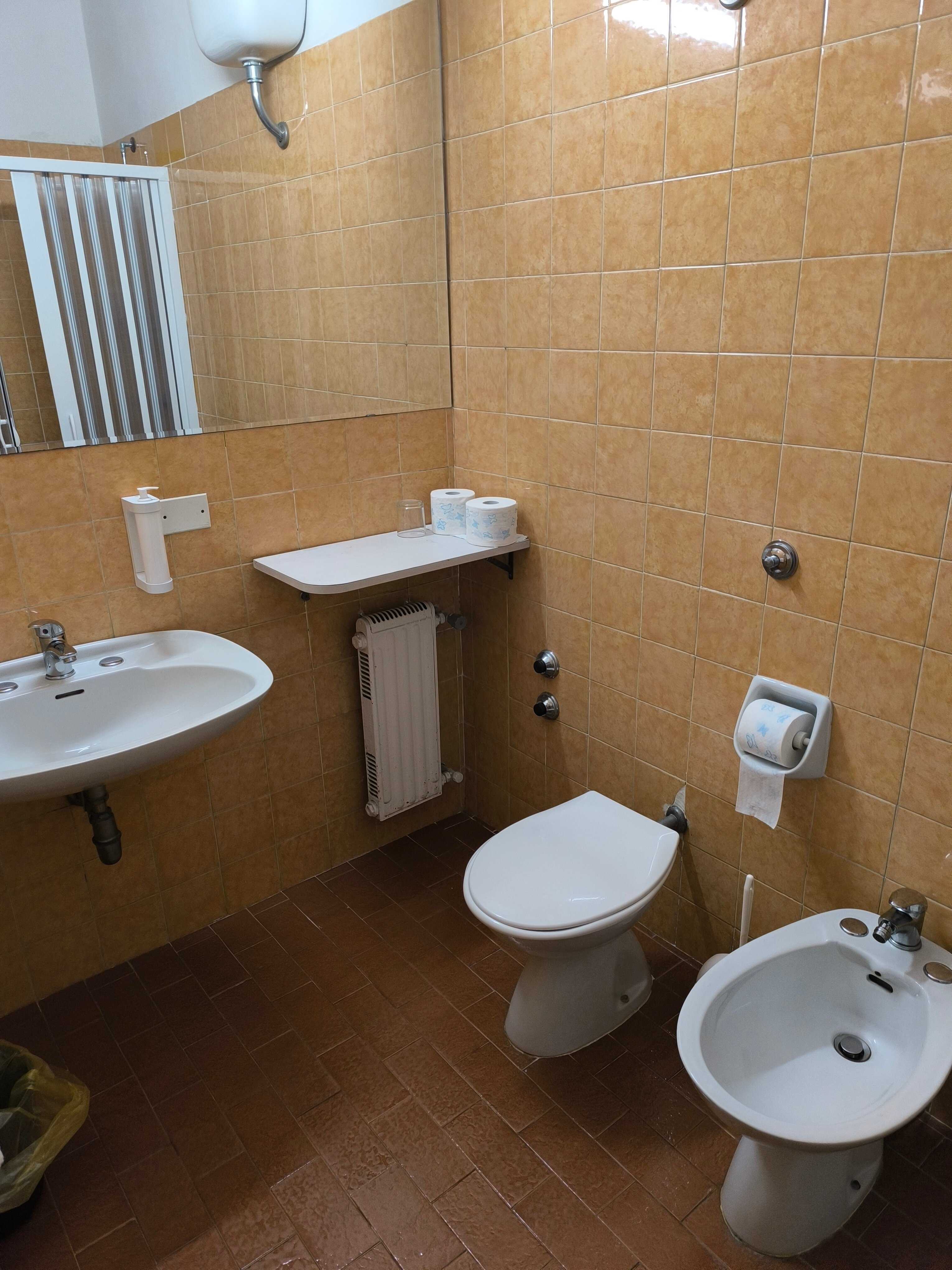 eraora Hotel Village Paestum-浴室