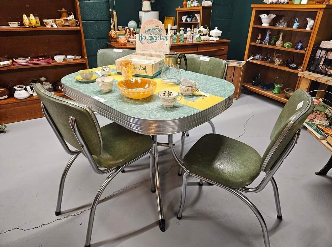 Rebellion Apparel and Local Artisan Shop-Maple Creek必去景点