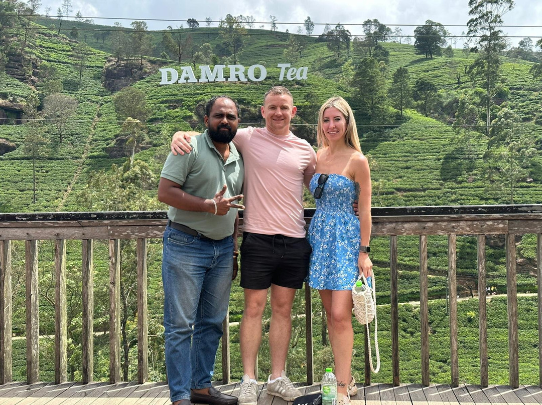 Roshan Tours And Travels Sri Lanka