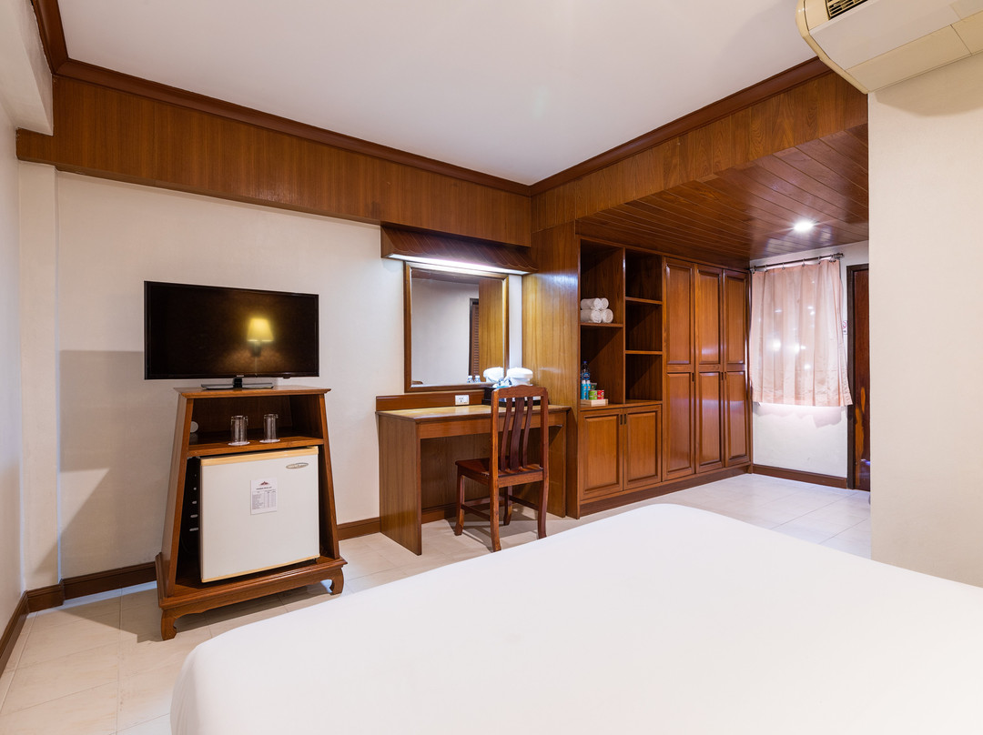 托尼度假村主图