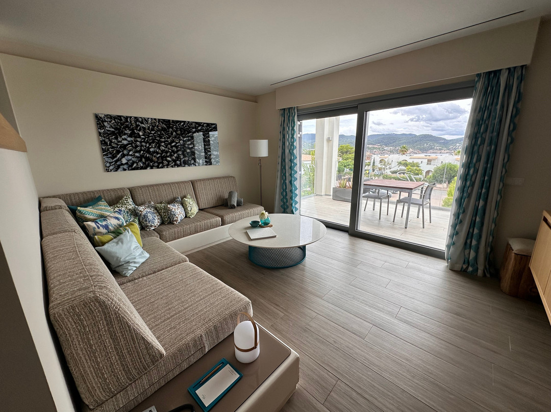 7pines Resort Ibiza主图