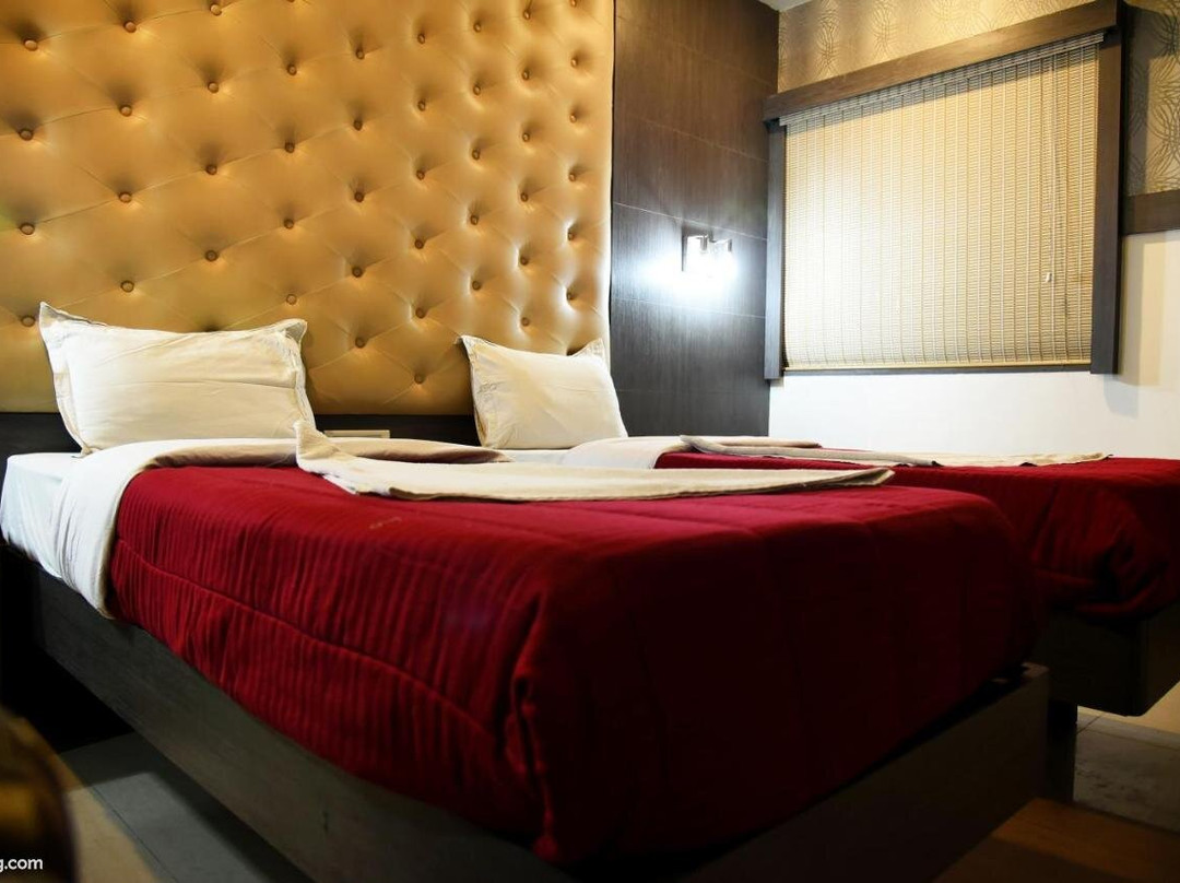 The Grand Choice主图