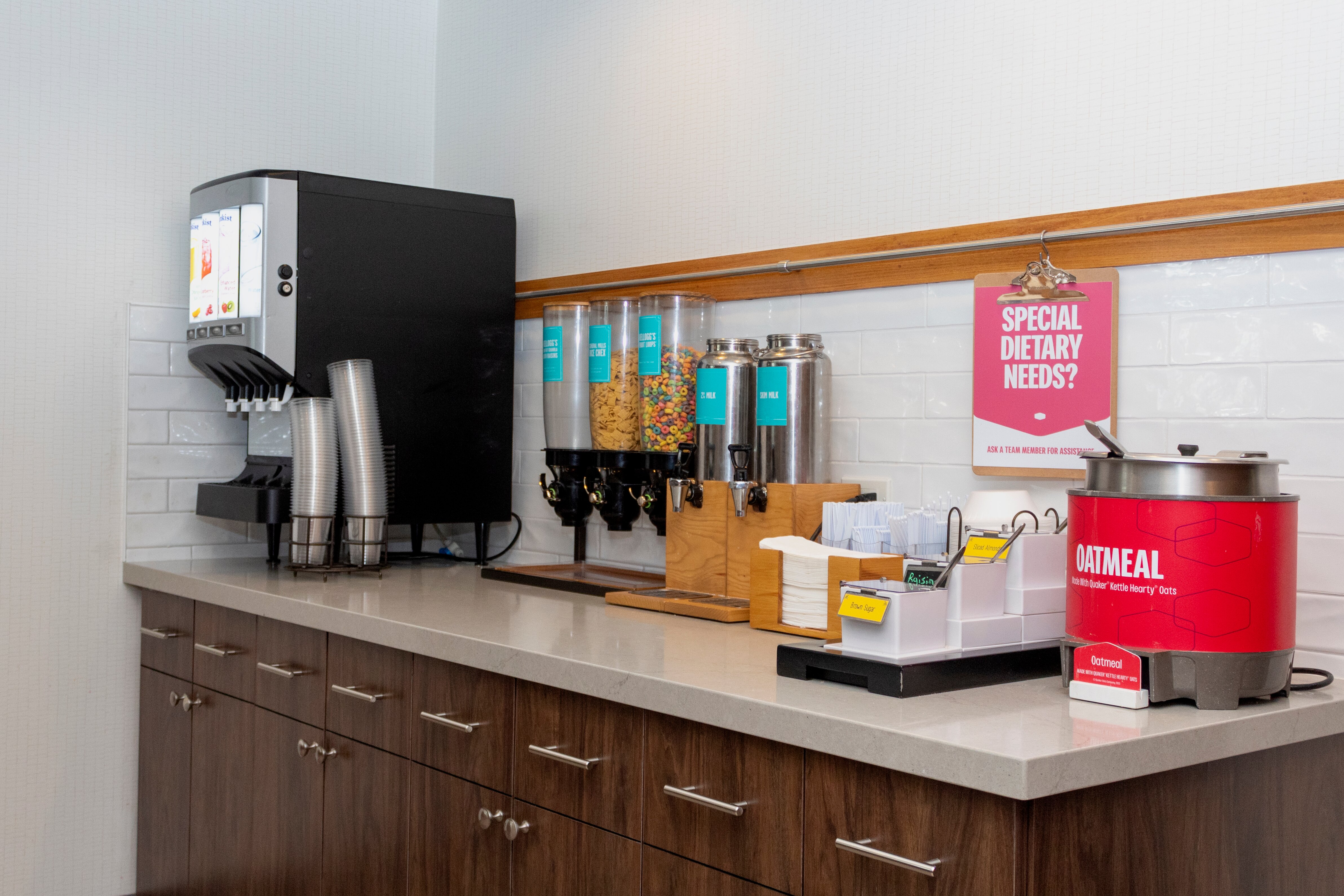 Hampton Inn & Suites Riverton-餐饮