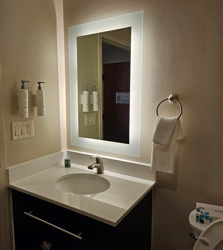 The English Inn of Charlottesville主图