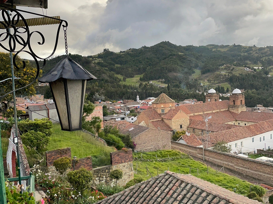 Hotel Porton De Oceta主图