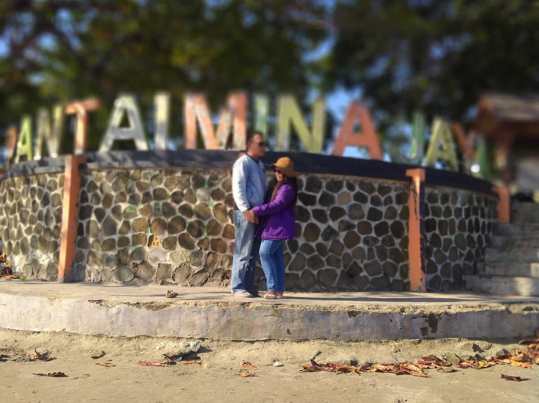 Minajaya Beach-苏加武眉必去景点