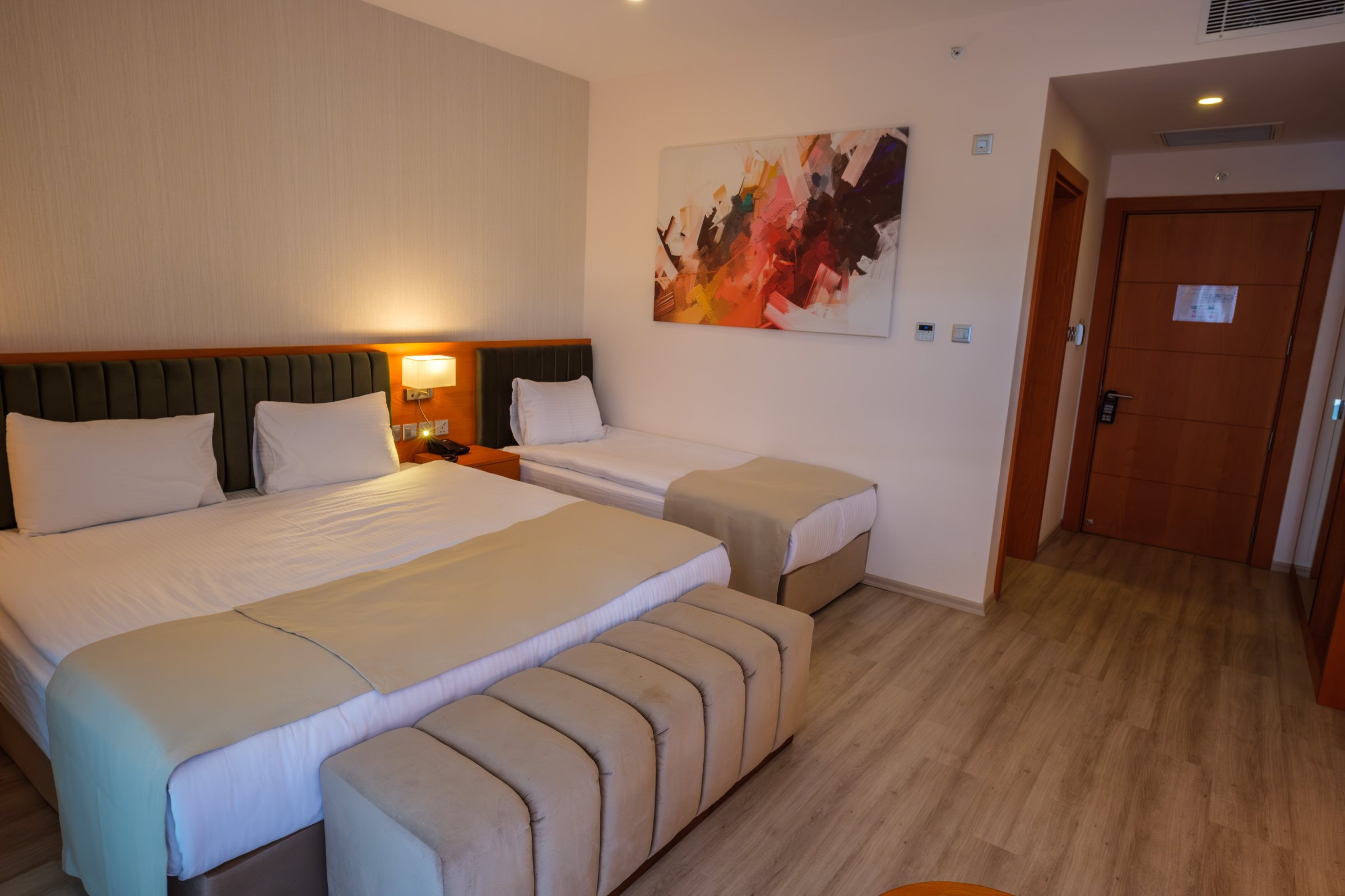 Caddemm Inn Hotel-客卧