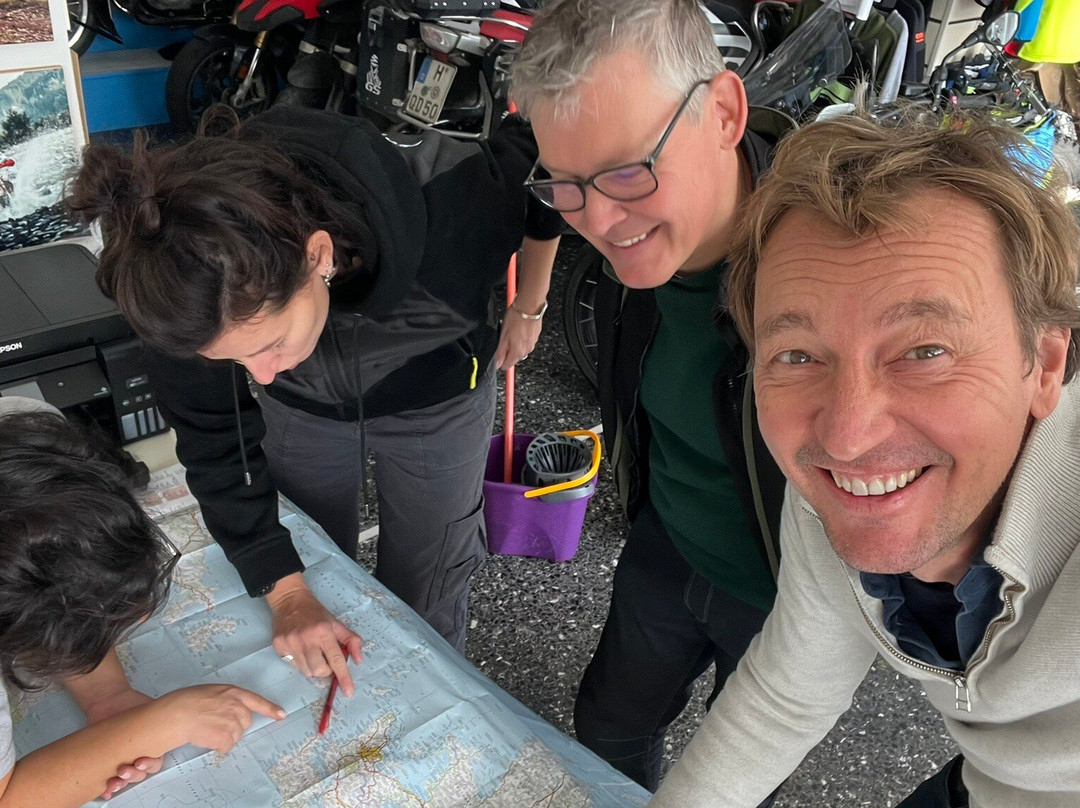 Adventure Greece Tours-拉斐那必去景点