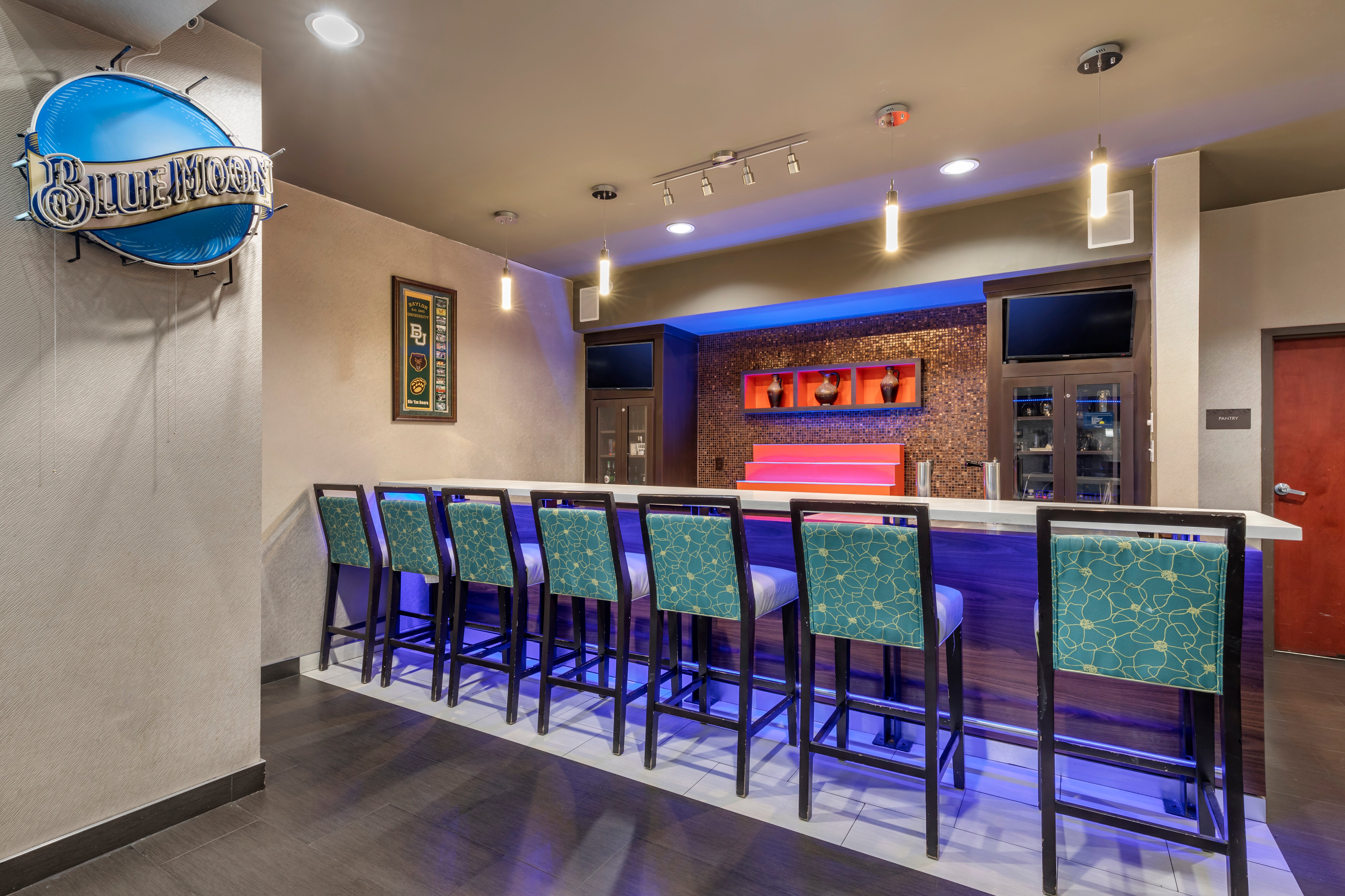 Comfort Suites Waco North-餐饮