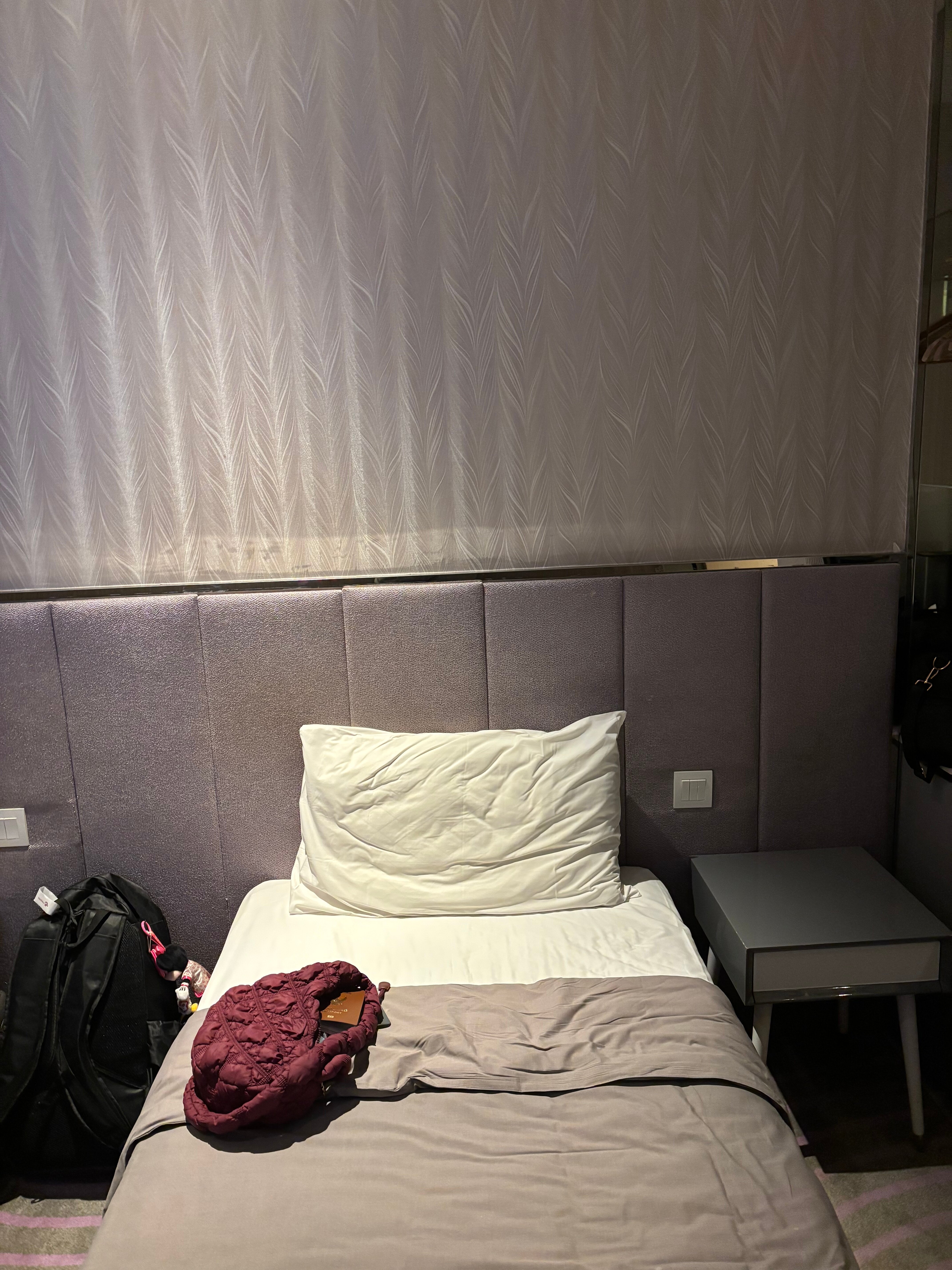 香港荃湾丝丽酒店-客卧