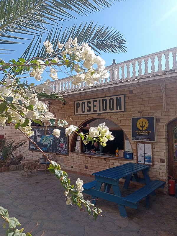 Poseidon Divers-达哈卜必去景点