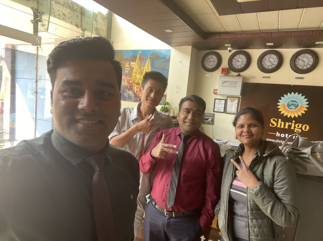 Spring Sky Mughalsarai By ShriGo Hotels主图