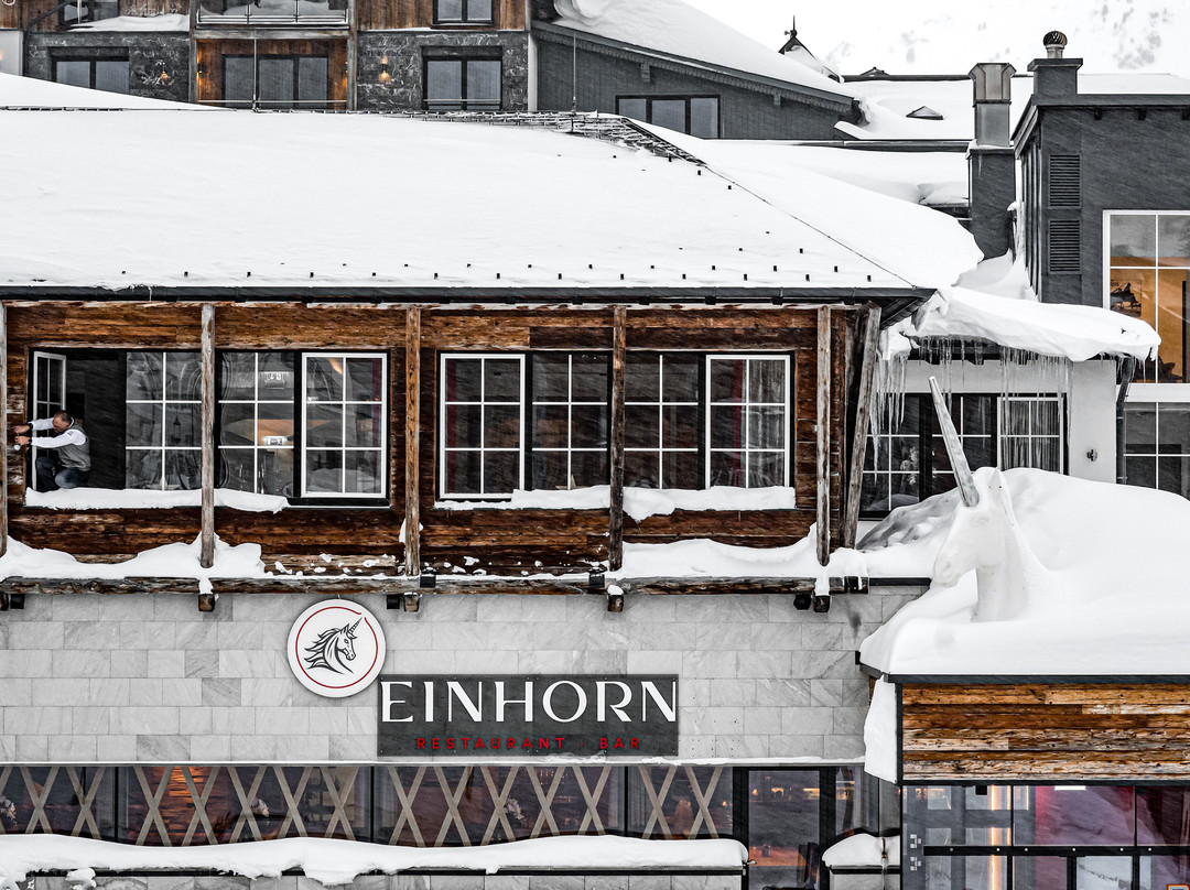 Einhorn - Restaurant. Bar