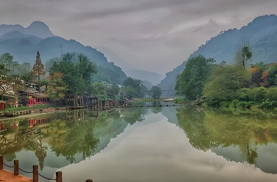 Hellochinatrip Dujiangyan-都江堰市必去景点